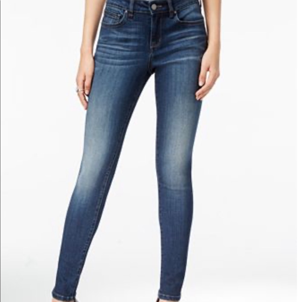 - NWT William Rast Size 28 skinny jean